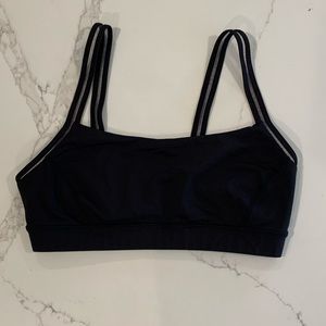 Lululemon sports bra, 8